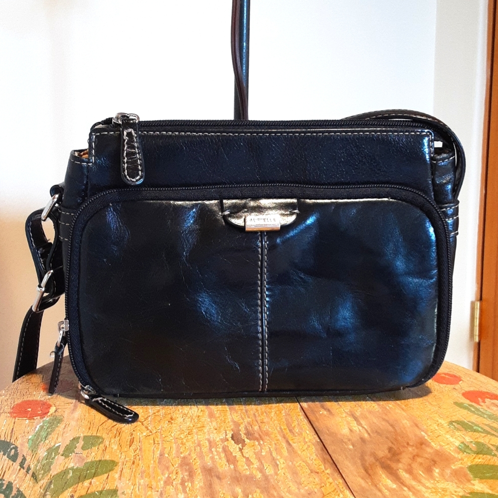 Aurielle Vintage Leather Shoulder Bag with Organizer